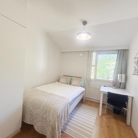 הלסינקי Private Rooms Near Metro, Free Parking,Direct Bus From Airport מראה חיצוני תמונה